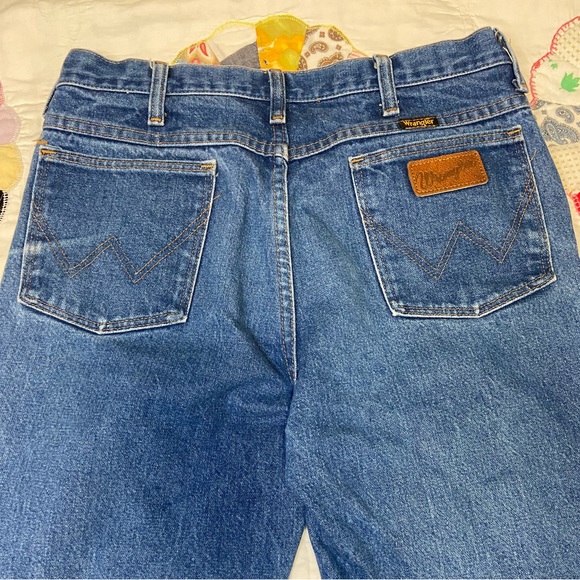 90s Wrangler jeans 935NAV raw hem 33x26.5 - Picture 2 of 12